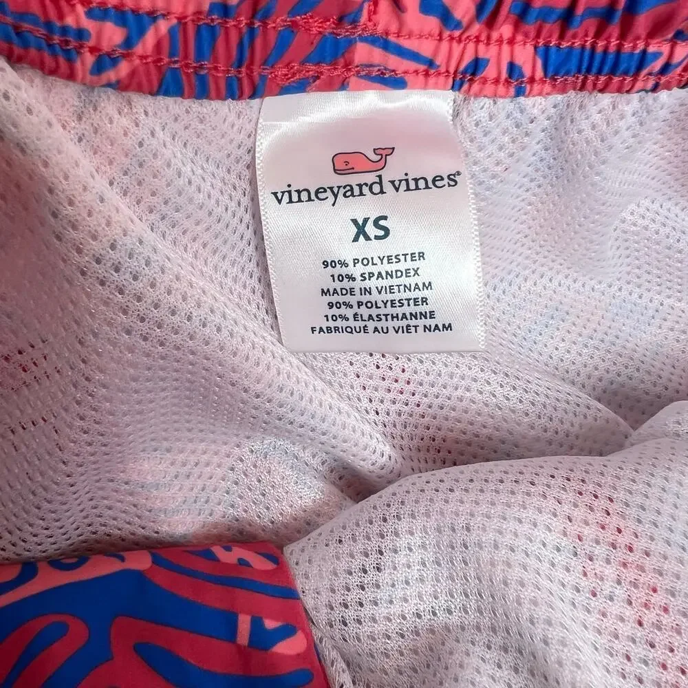 VINEYARD VINES 7" Printed Chappy Swim Trunks in Pinks and Blue Men's XS - Picture 13 of 13
